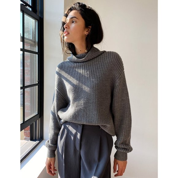 Aritzia Sweaters - Aritzia Wilfred Montpellier Turtleneck Sweater